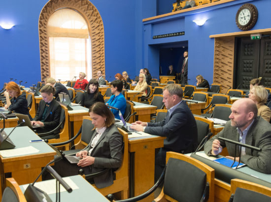 Riigikogu täiskogu istung 7. aprill 2016